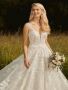Get the Stunning Wedding Gowns in Buckinghamshire