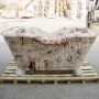 Luxurious Marble Bathtub for home decor Luxurious Marble Bathtub for home decor