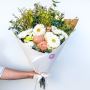 Express Emotions with Elegance: Same Day Flower Delivery