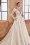 Elegant Designer Wedding Veils and Gowns for the Perfect Bri