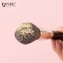 Makeup brush single