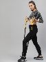 Unforgettable Impression with a Wide Range of Women's Tops