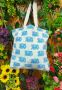 Discover the Latest Trends in Women’s Printed Handbags