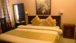 Book Luxury Serviced Apartments in Delhi | Adopremium