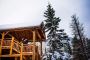 Enjoy Nature and Warm Hospitality With Cozy Banff Lodging Op