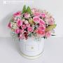 Light green, Pink, and Red Color Flowers Box Light green, Pink, and Red Color Flowers Box