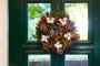 Everyday Door Wreaths for a Warm, Welcoming Home Look