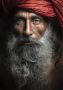 Photographers Secrets Of How To Be Invisible On The Street 