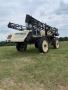 1997 Willmar 7200 Self-Propelled Sprayer