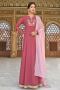 robe de soirée brodée en georgette rose