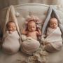4 Best Ways on How to Swaddle a Newborn Baby – Sprootbaby