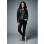 11 Trendy Rap Concert Outfits for Women Over 40 – Edgy, Chic
